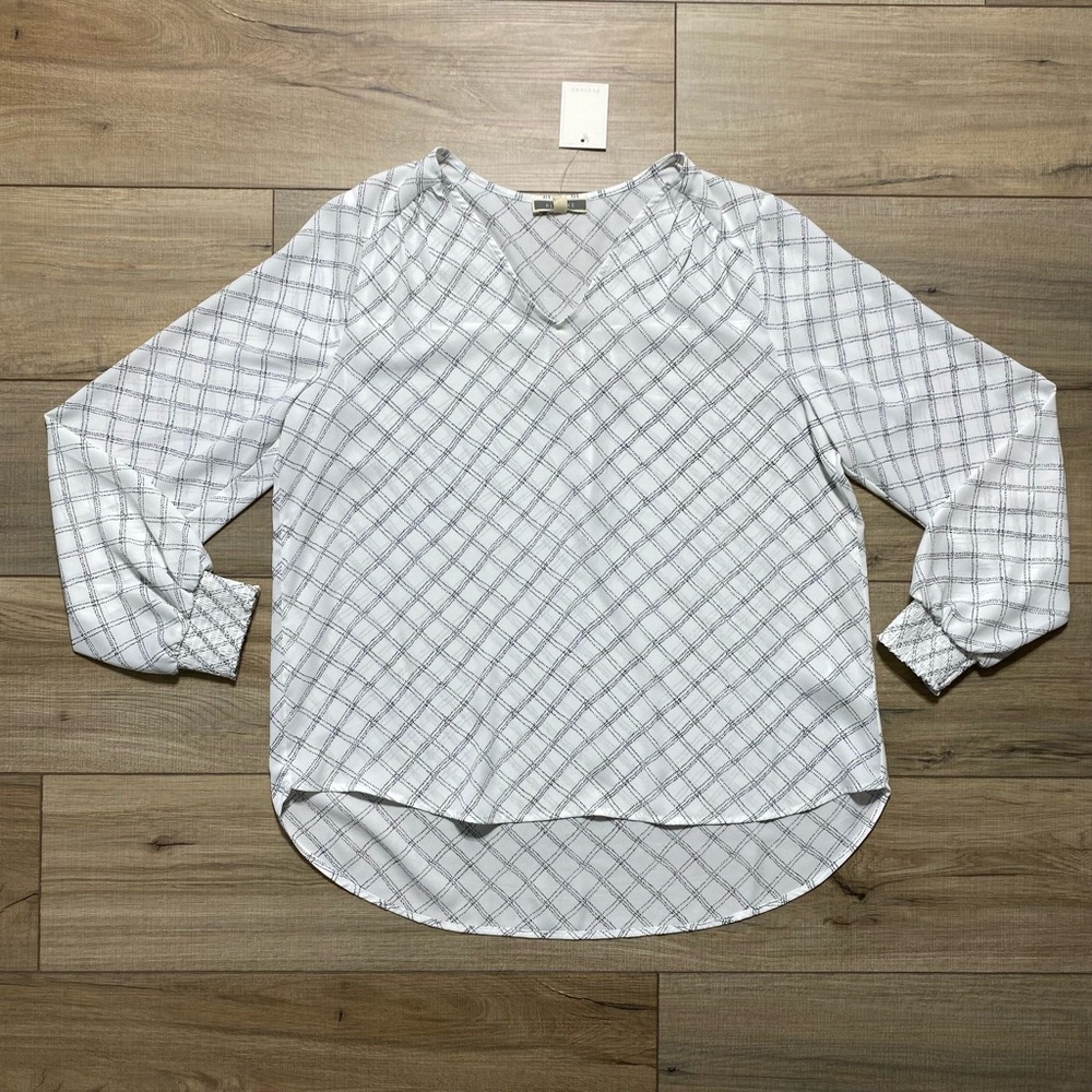 Pleione Womens Printed Long Sleeve Blouse Diamond Pattern Size M Black White